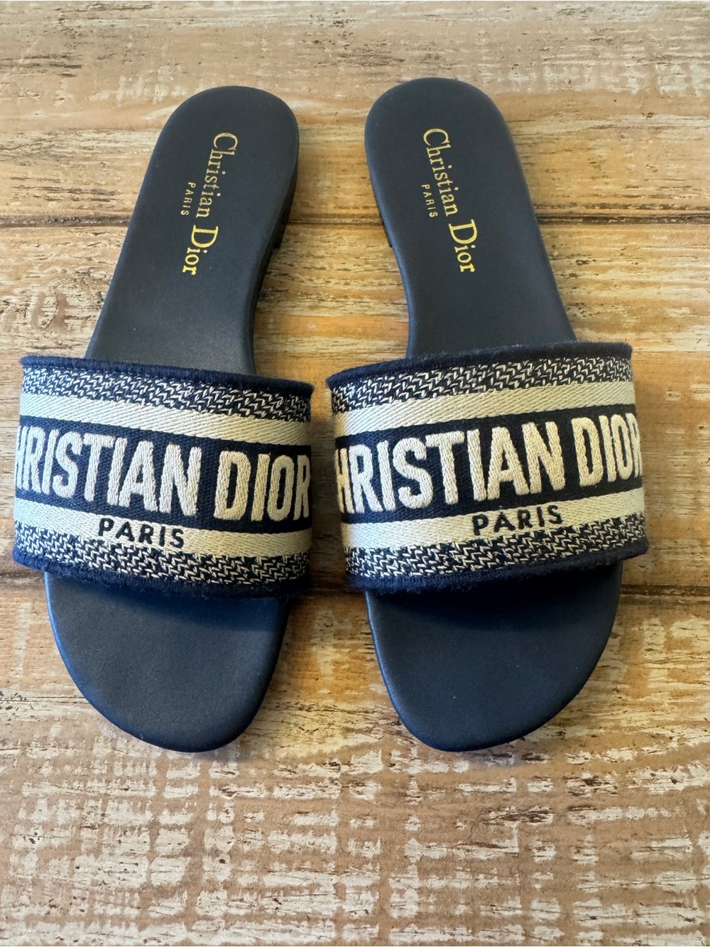 Christian Dior Dway slide. Size 7. Great condition. Only worn a couple of times